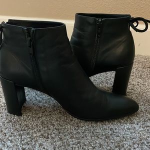 Stuart Weitzman women’s booties , black